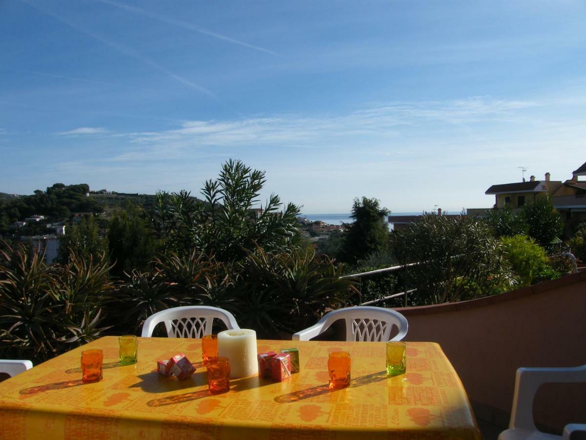 Villa Casa Di Rino San Lorenzo al Mare Exterior foto