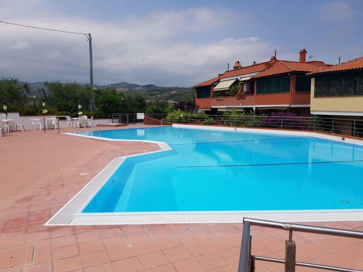 Villa Casa Di Rino San Lorenzo al Mare Exterior foto